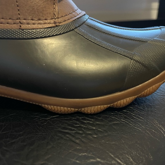 Sperry Rain Boots - Picture 5 of 5